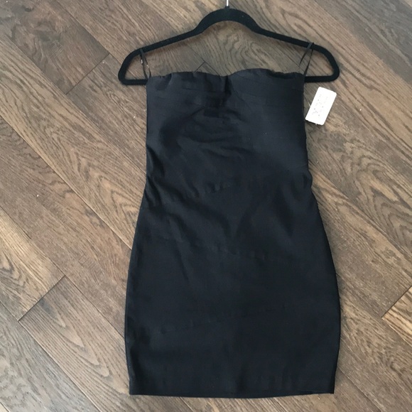 NWT - Little black dress - Picture 4 of 6